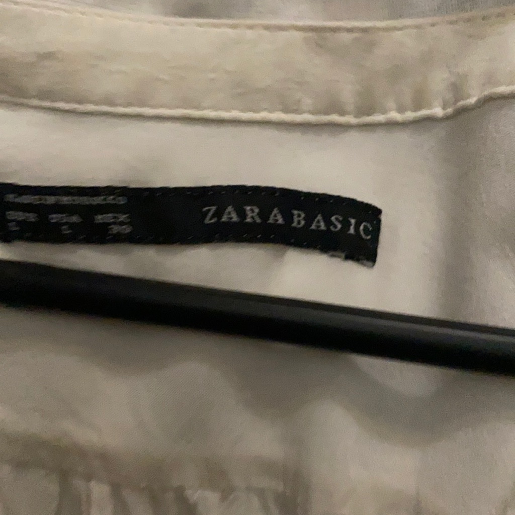 Size Large Zara Basic